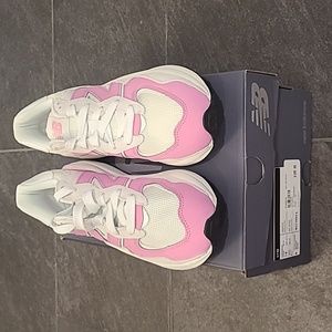 New balance sneakers